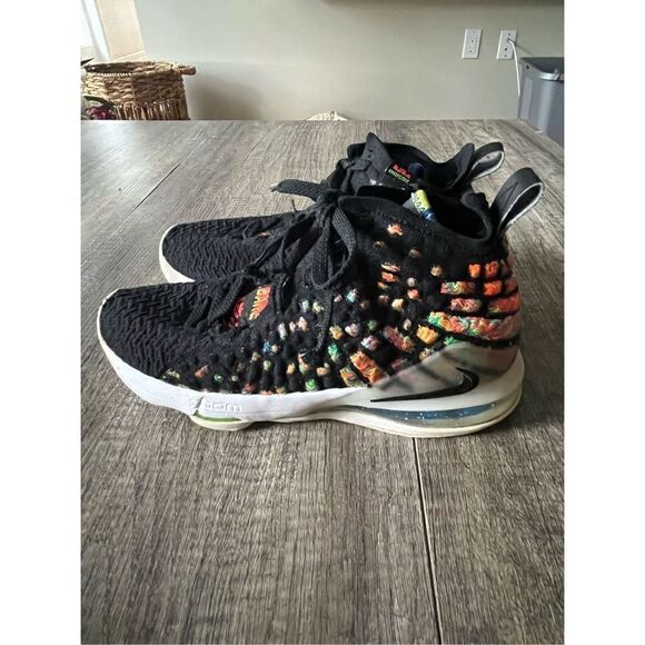 Nike Lebron 17 XVII GS Basketball Shoes ‘James Gang’  BQ5594-005  Sz 6Y - Picture 5 of 9